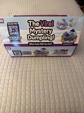 Mystery Dumpling Polar Bear Edition Empty Retail Display Box